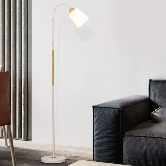 Lampe sur pied simple en fer