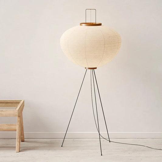 Douce lumière et design japonais élégant